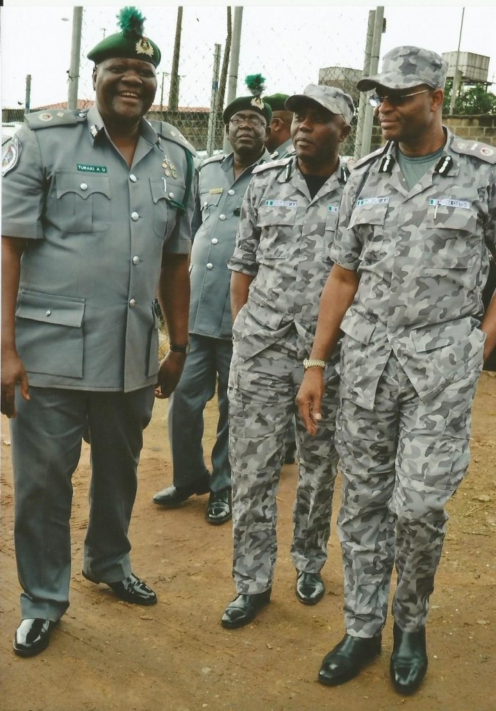 Customs  Nab Smugllers